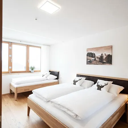 Berg Aparts Faschina - 02